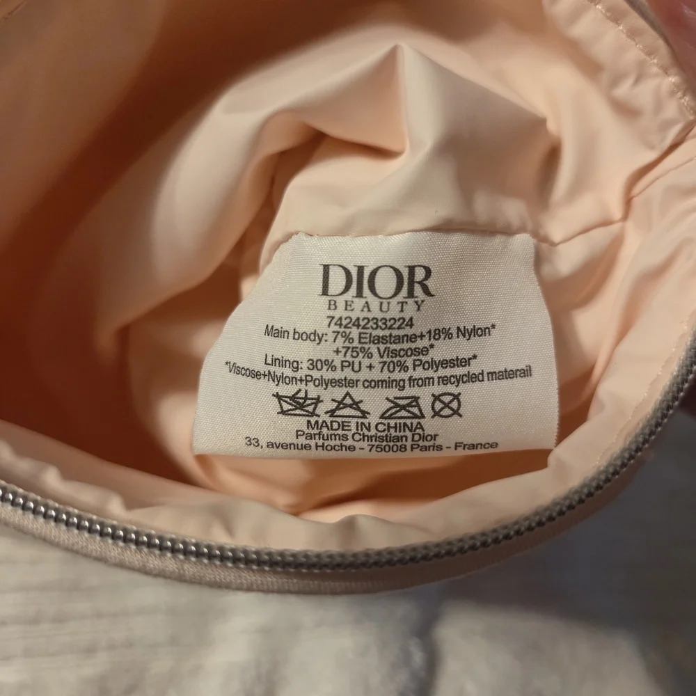 NWOB Dior Pouch Brand new